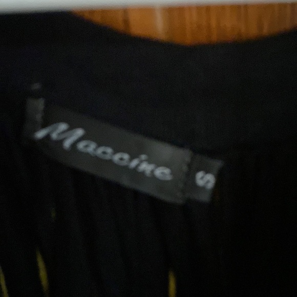 Vintage alLadies top in black with yellow/red stripes. Ribbed for snug fit. - Picture 2 of 4